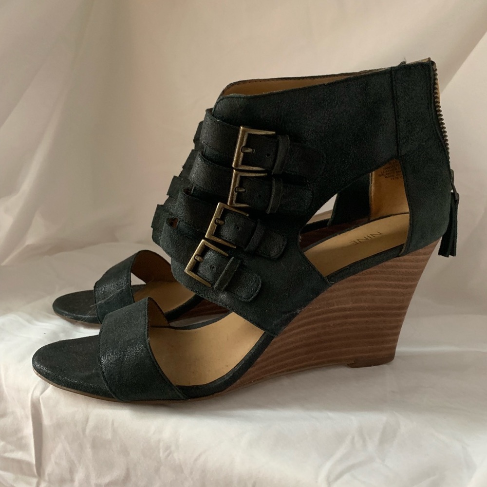 Nine West leather sandals